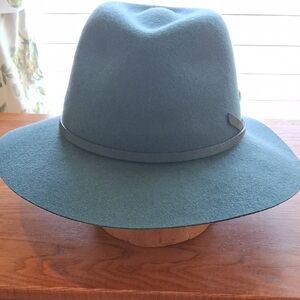 Helen Kaminski Carly  Wool Hat, OS